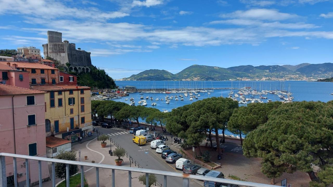 Apartmán La Soffitta Sul Golfo Lerici Exteriér fotografie